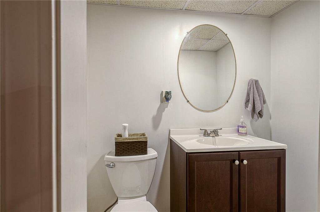 102 Oakglen Road Pittsburgh, PA 15237 - Photo 17 of 24 Gallery Image 17