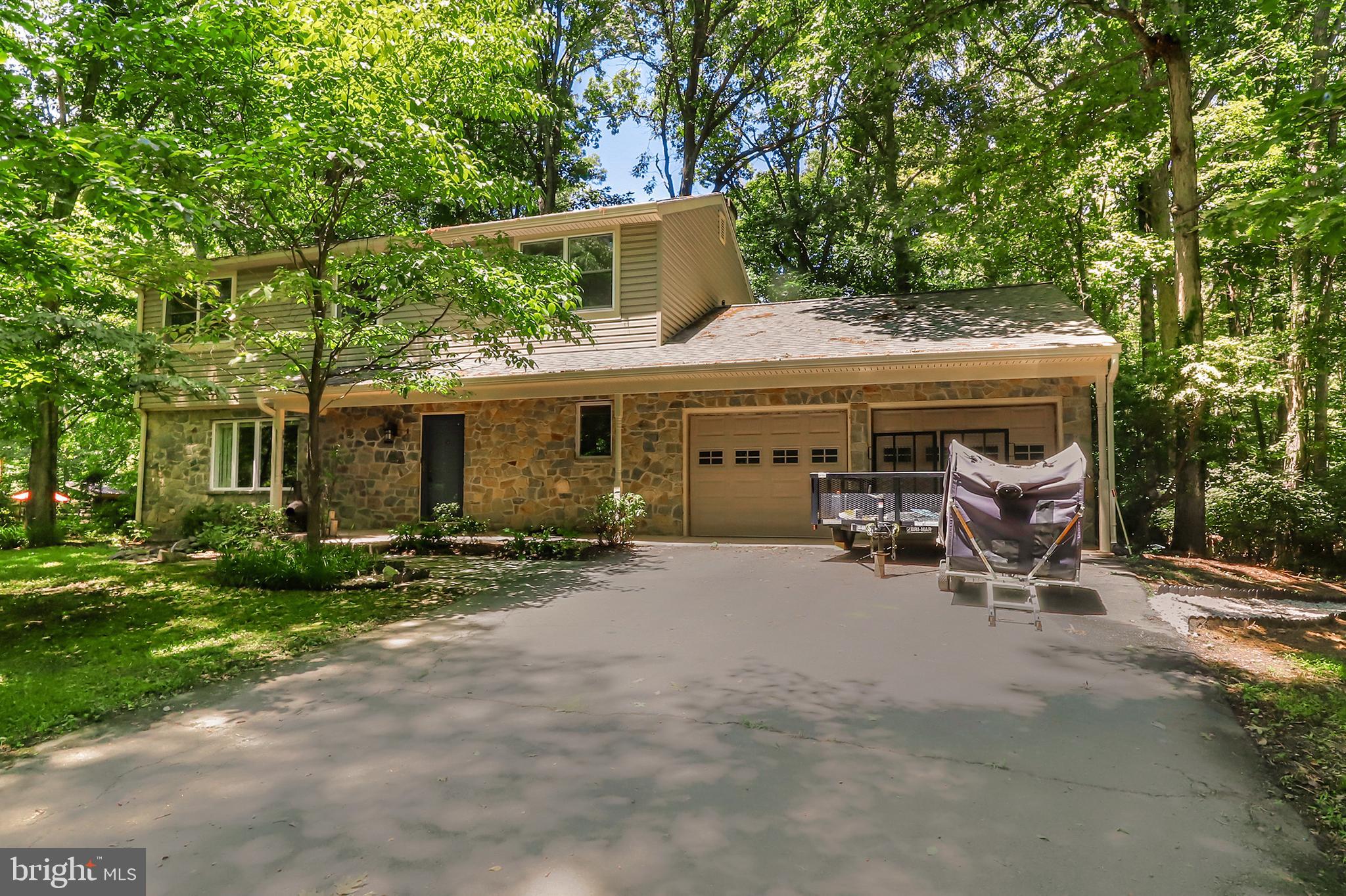 3716 Russell Road Woodbridge, VA 22192 - Photo 1 of 53 Gallery Image 1