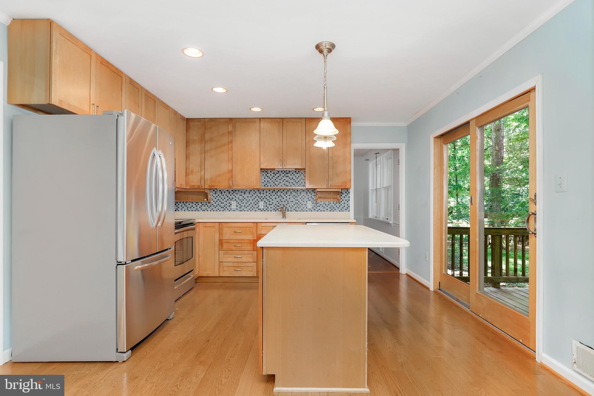 3716 Russell Road Woodbridge, VA 22192 - Photo 12 of 53 Gallery Image 12