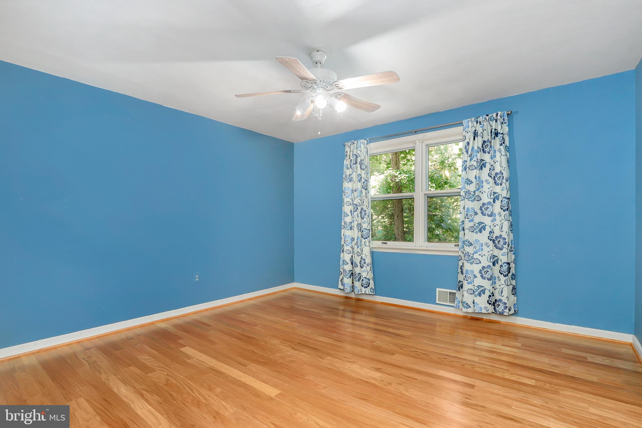 3716 Russell Road Woodbridge, VA 22192 - Photo 40 of 53 Gallery Image 40