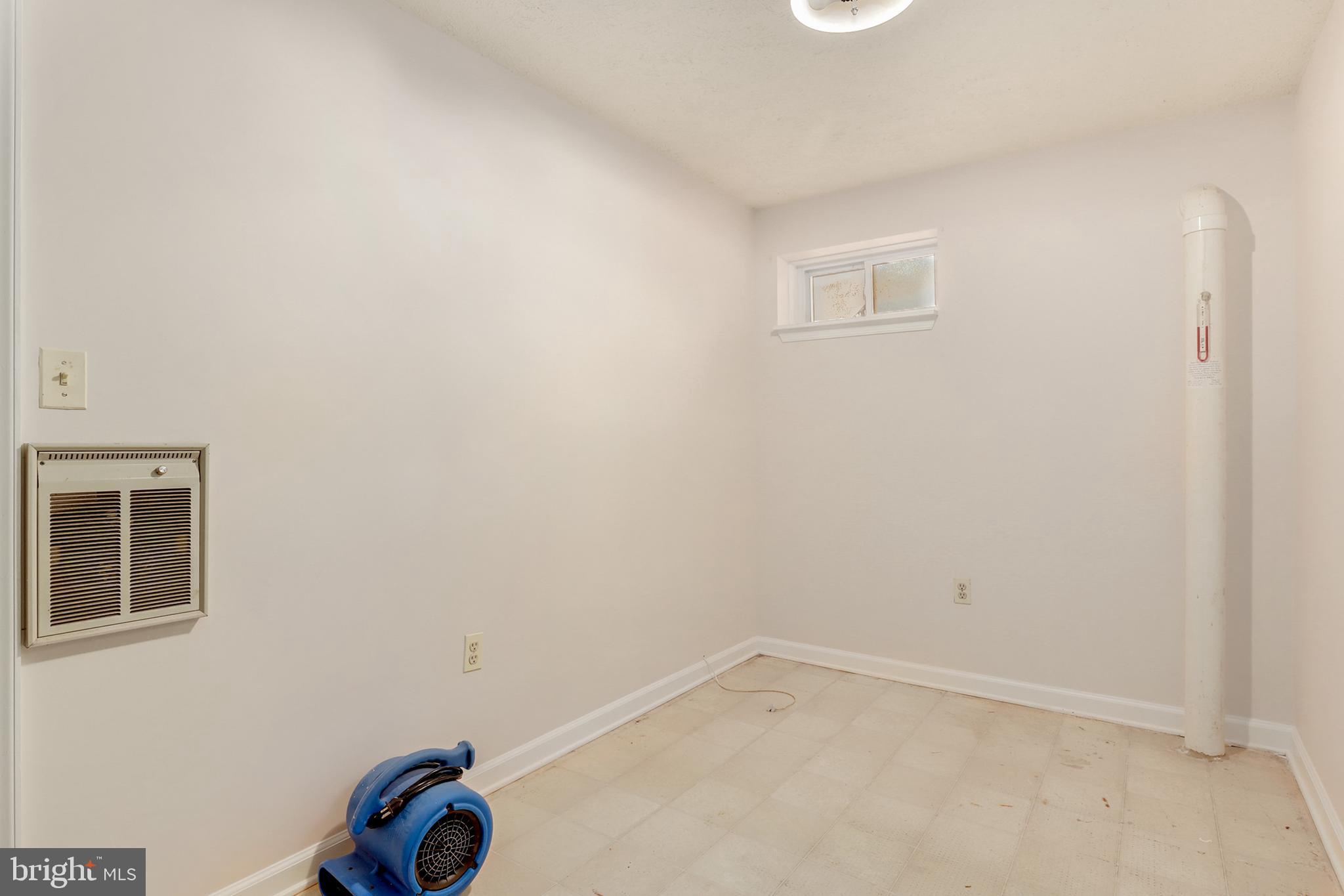 3716 Russell Road Woodbridge, VA 22192 - Photo 47 of 53 Gallery Image 47