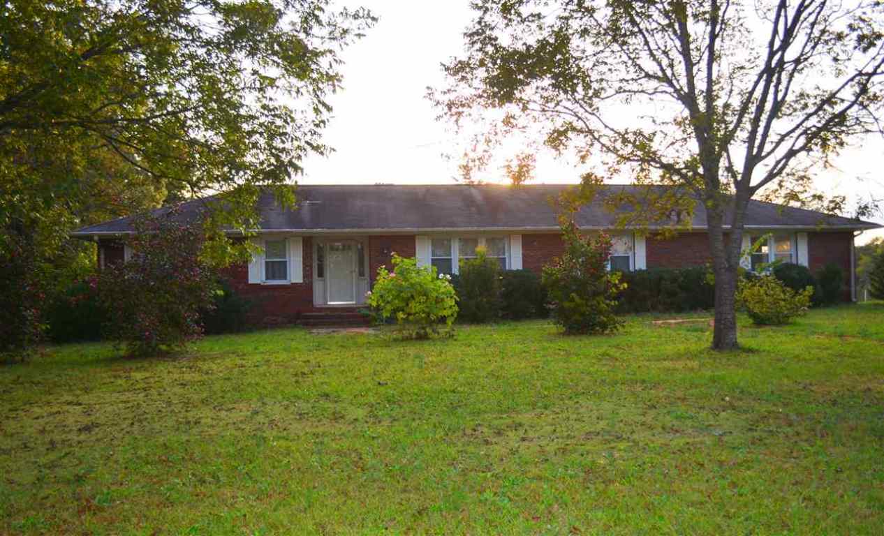 106 Canfield Road Honea Path, SC 29654 - Photo 1 of 17