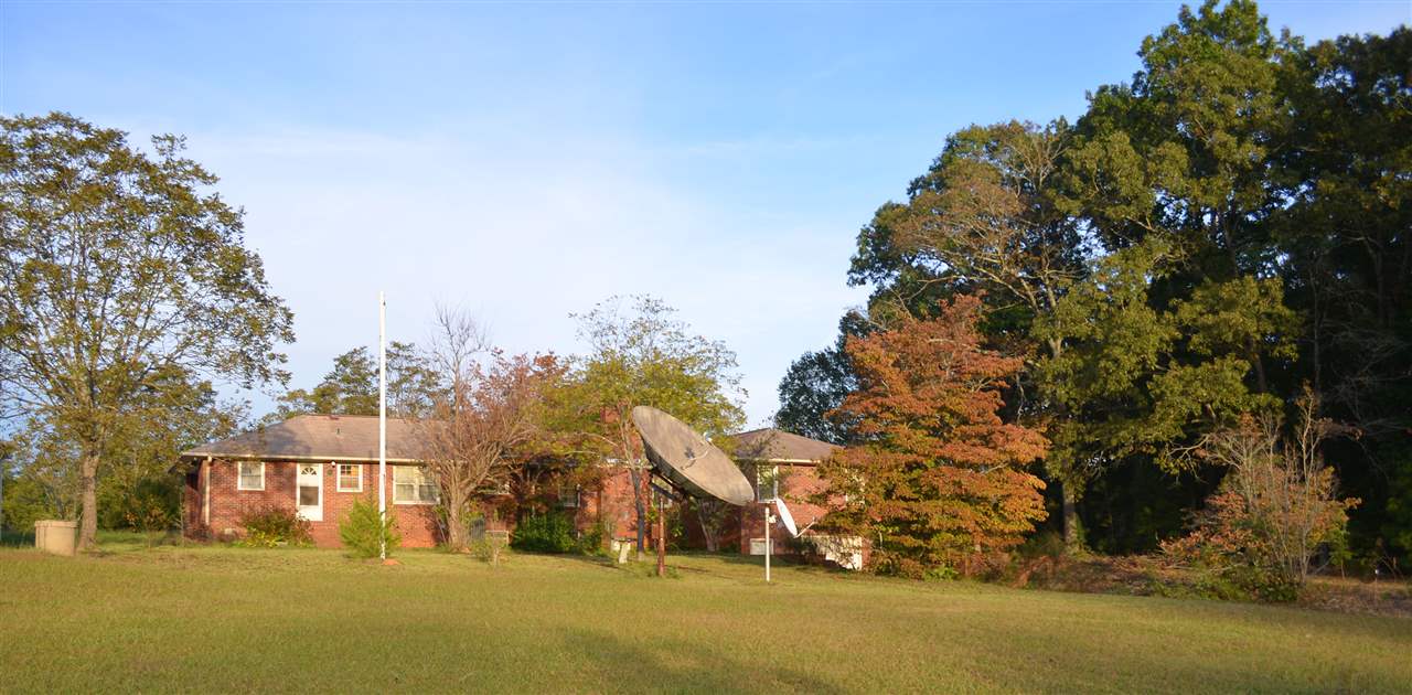 106 Canfield Road Honea Path, SC 29654 - Photo 3 of 17