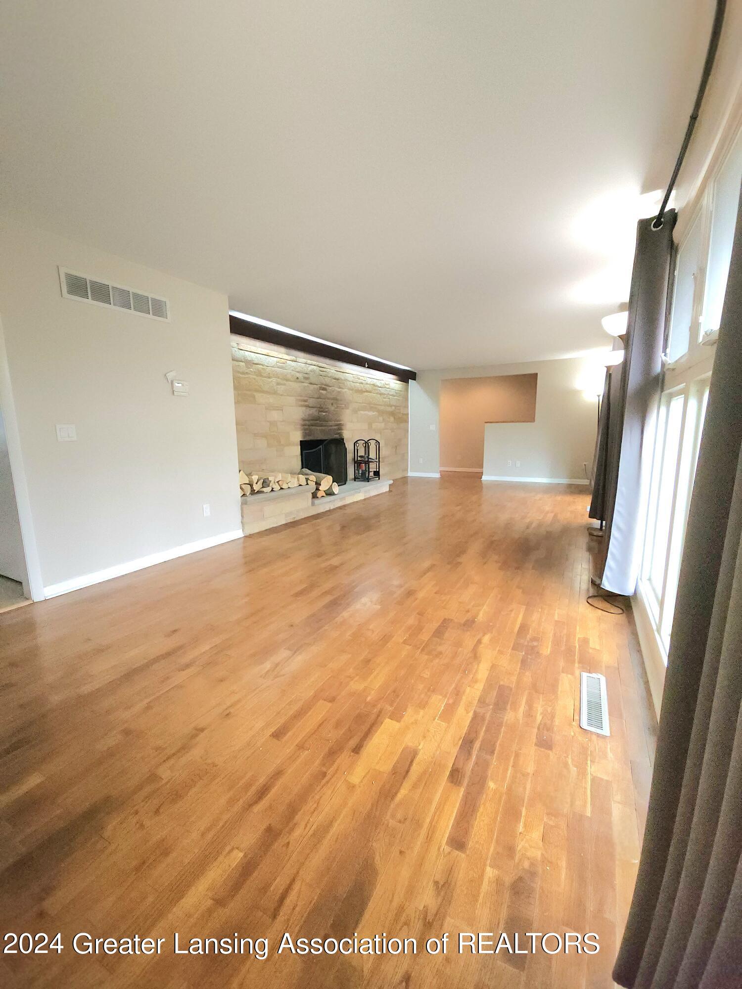 3160 Horton Road Jackson, MI 49203 - Photo 13 of 49 20240218_130537
