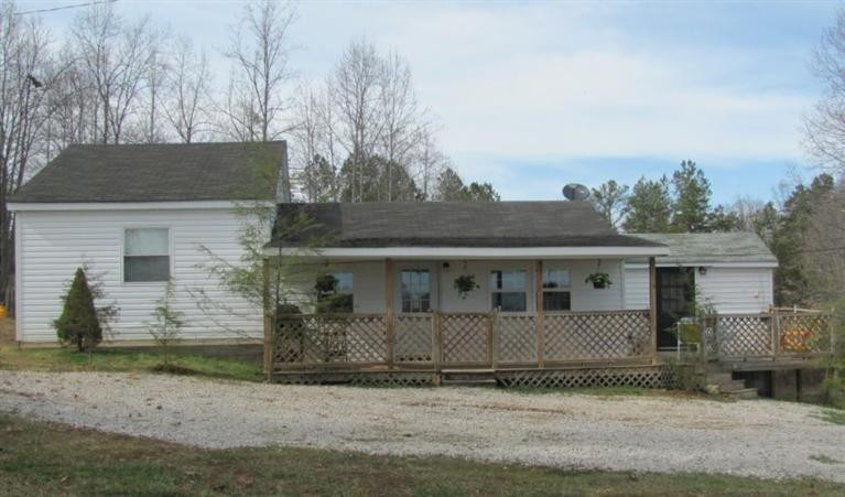 998 War Fork Road McKee, KY 40447 - Photo 2 of 23 Additional front view