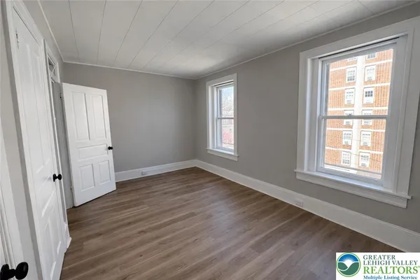 $1,500 | 517 West Norwegian Street, Pottsville, PA 17901