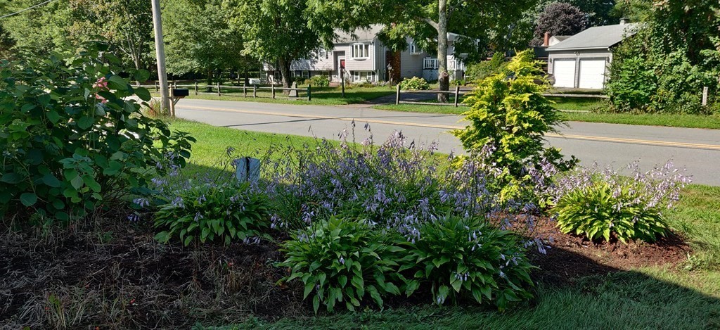 65 Bay Road Norton, MA 02766 - Photo 8 of 32 Gallery Image 8
