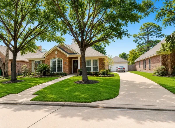$2,499 | 6914 Sunflower Grove Drive, Humble, TX 77346