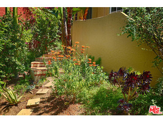 2571 Riverside Terrace Los Angeles, CA 90039 - Photo 3 of 43 Gallery Image 3
