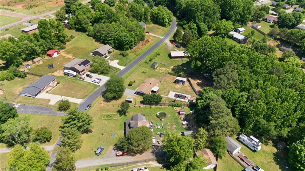 6997 Arden Road Thomasville, NC 27360 - Photo 39 of 42