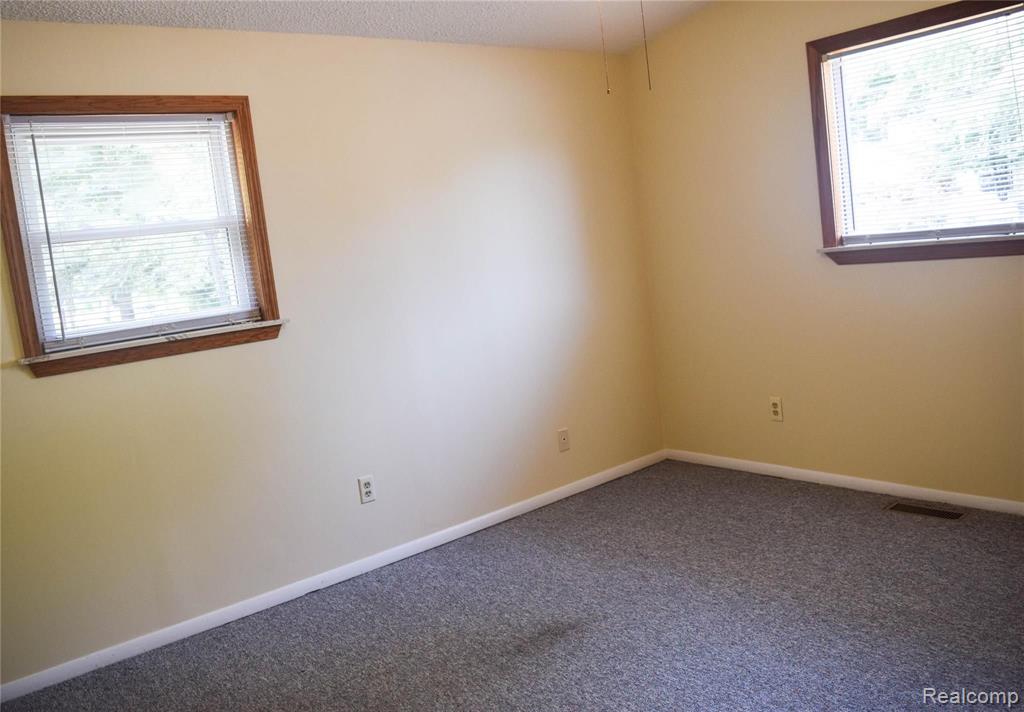 26933 Wick Road Taylor, MI 48180 - Photo 25 of 39 Gallery Image 25