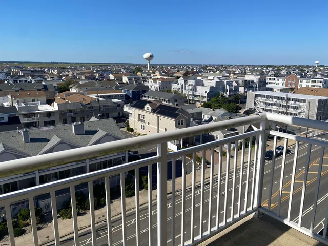 $2,100 | 9400 Atlantic Avenue, Unit 718, Margate City, NJ 08402