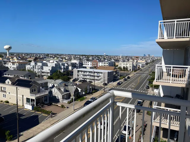 $2,100 | 9400 Atlantic Avenue, Unit 718, Margate City, NJ 08402
