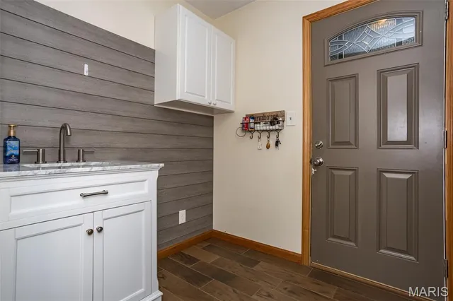 $372,500 | 8470 Maple Grove Road, Edwardsville, IL 62025