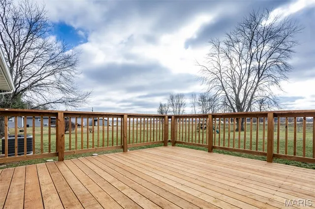 $372,500 | 8470 Maple Grove Road, Edwardsville, IL 62025