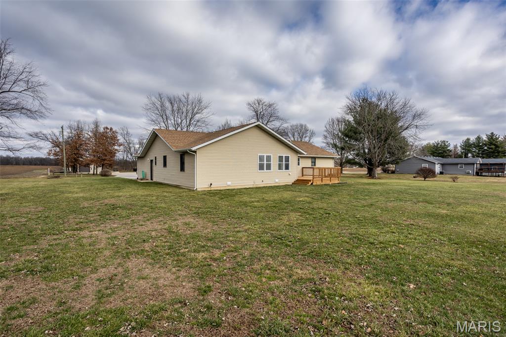 8470 Maple Grove Road Edwardsville, IL 62025 - Photo 37 of 45