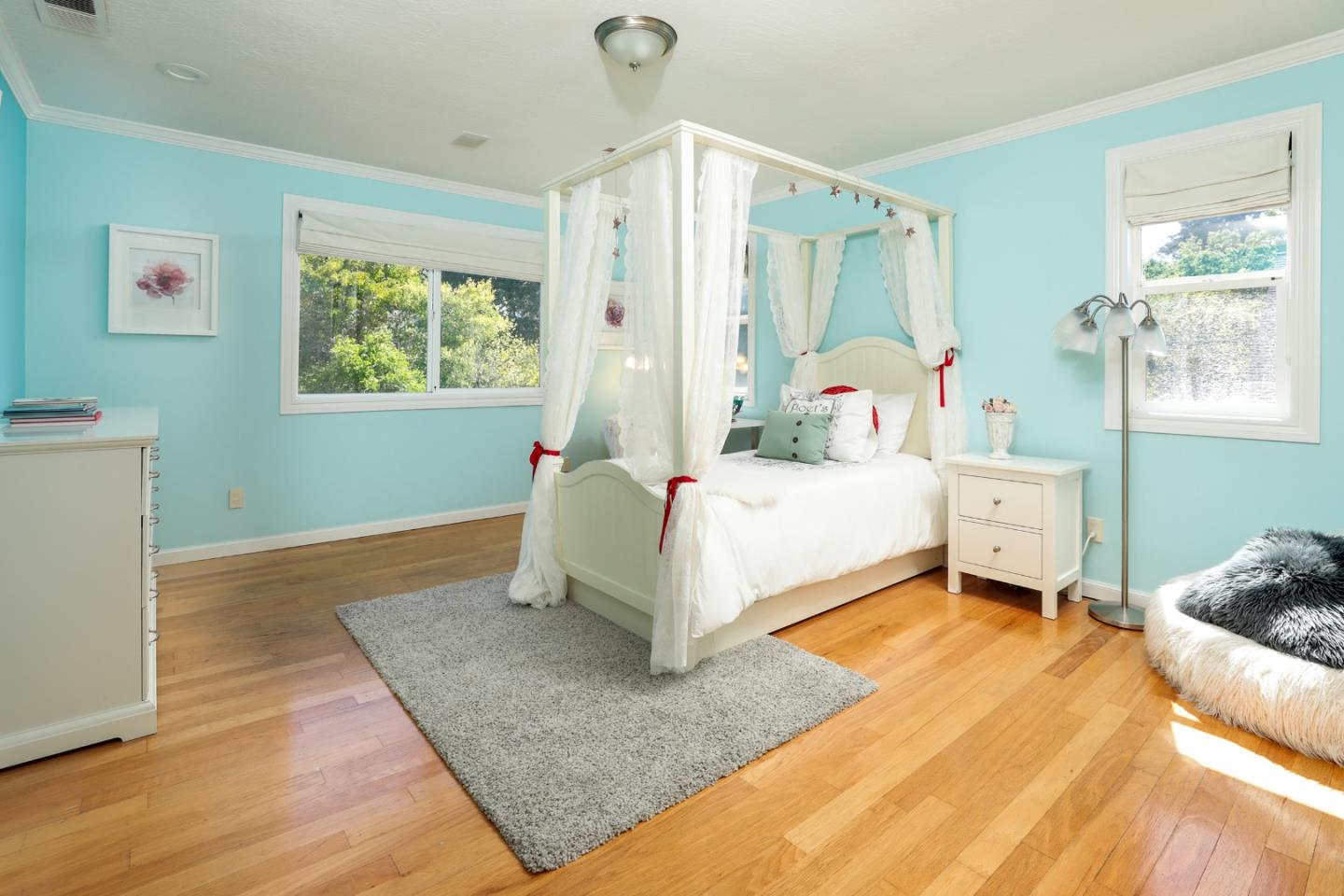 1314 Cloud Avenue Menlo Park, CA 94025 - Photo 19 of 31 a bedroom with a bed and a window