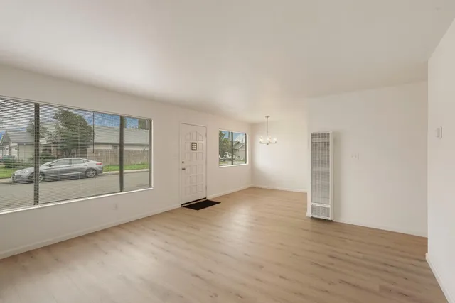 $575,000 | 445 Mission Street, Lodi, CA 95240