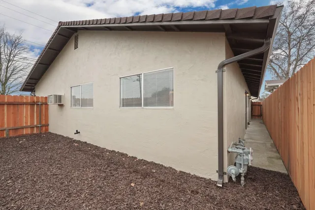 $575,000 | 445 Mission Street, Lodi, CA 95240