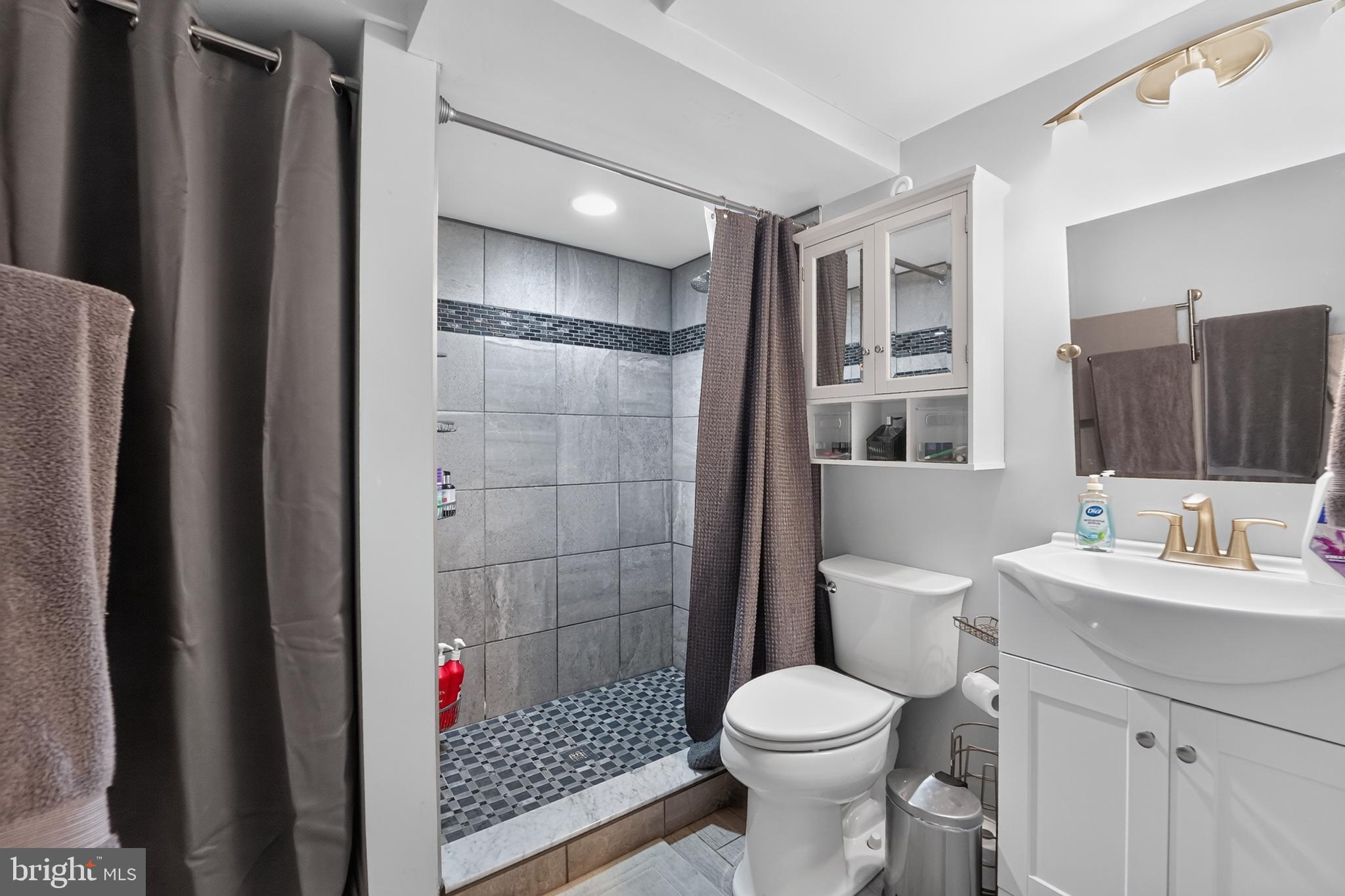 7849 Elizabeth Road Pasadena, MD 21122 - Photo 31 of 42 Gallery Image 31