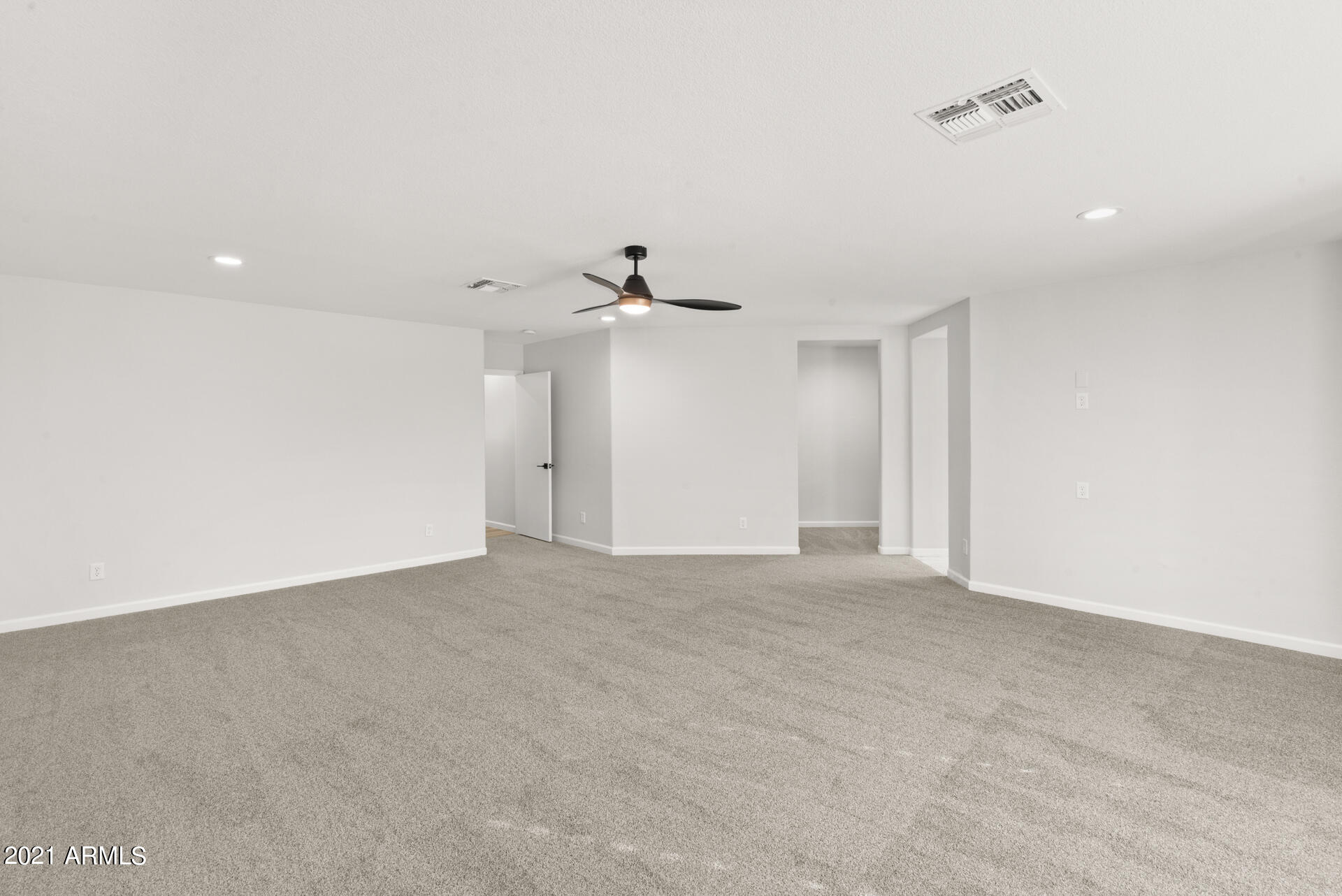 1207 West Briles Road Phoenix, AZ 85085 - Photo 23 of 34 ChaseCapture-19