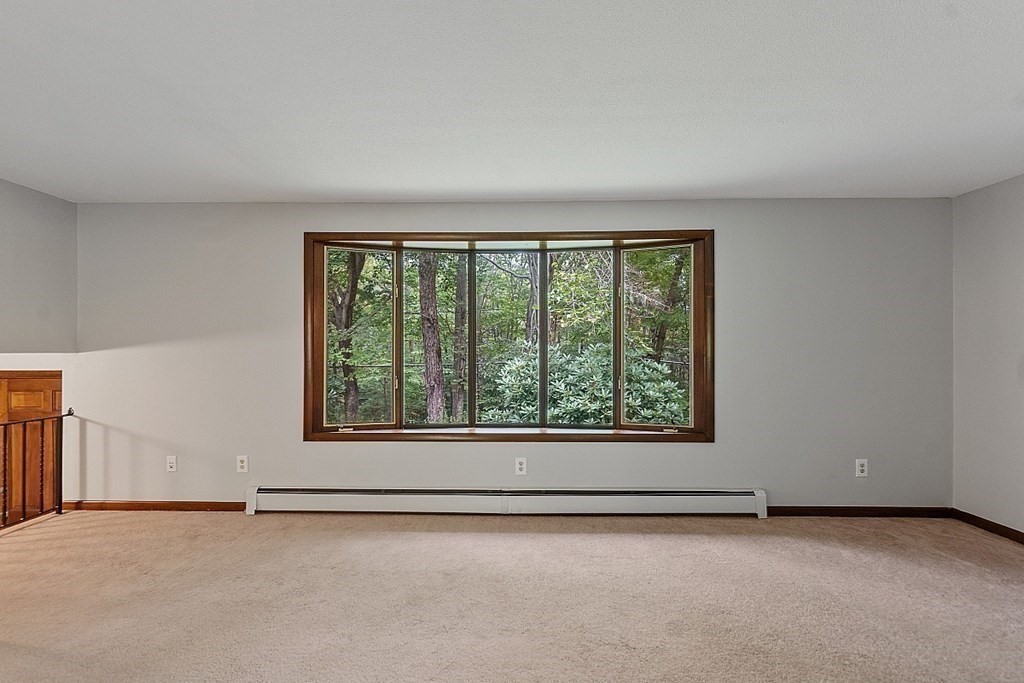 29 Betty Spring Road Gardner, MA 01440 - Photo 9 of 42 Gallery Image 9