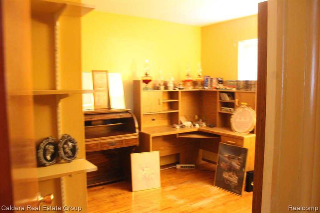 8064 Timken Avenue Warren, MI 48089 - Photo 24 of 40