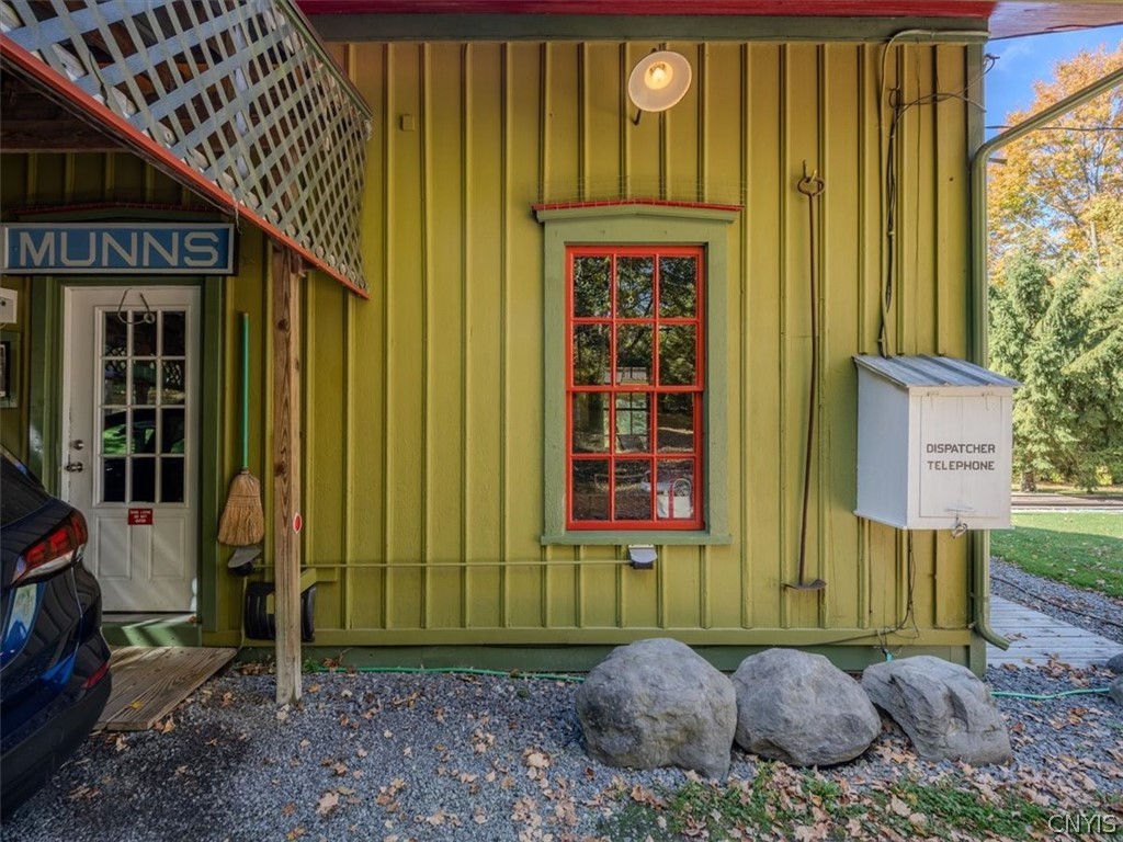 6324 East Hill Road Stockbridge, NY 13409 - Photo 11 of 37 Gallery Image 11