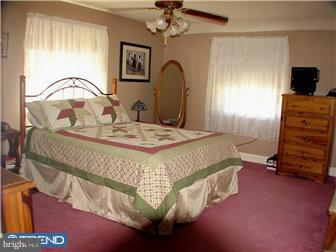 551 Evans Road Springfield, PA 19064 - Photo 7 of 12 Bedroom - Main