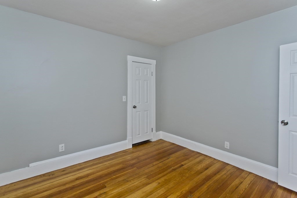 54 Draper Street Springfield, MA 01108 - Photo 11 of 17 Gallery Image 11