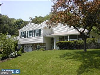 556 Pinetree Road Jenkintown, PA 19046 - Photo 1 of 6 Exterior Front