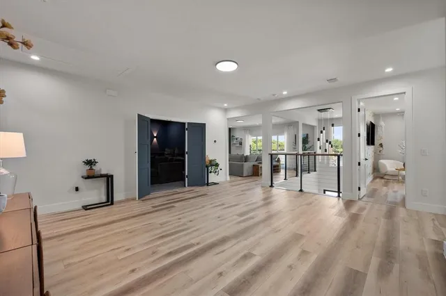 $6,995 | 4029 Ivanhoe Lane, Dallas, TX 75212