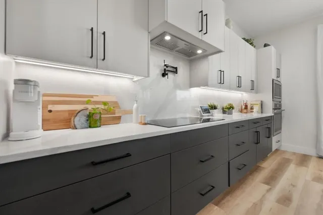 $6,995 | 4029 Ivanhoe Lane, Dallas, TX 75212