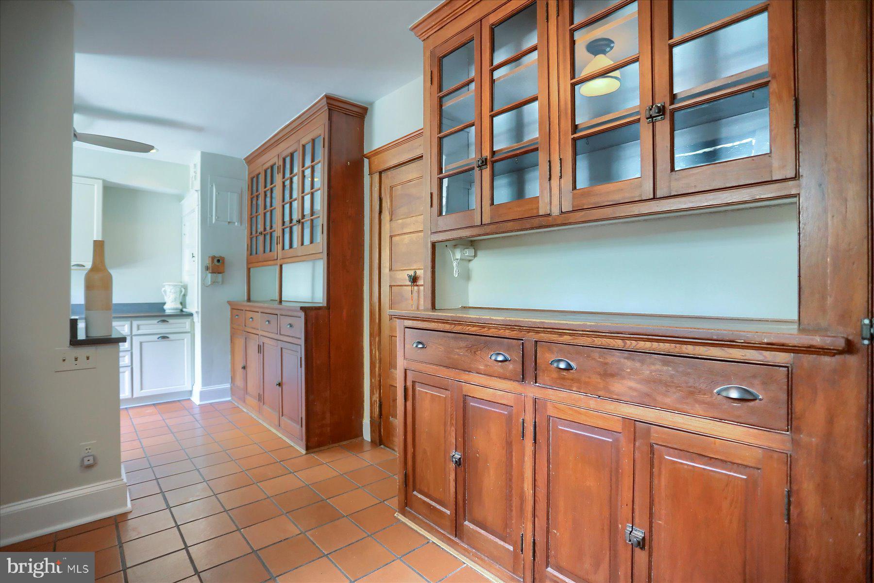 4300 Roland Avenue, Unit 201 Baltimore, MD 21210 - Photo 14 of 30