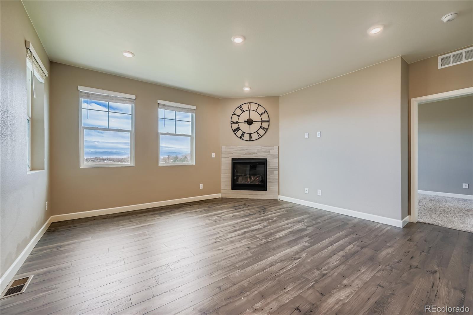 8963 Falcon Street Longmont, CO 80504 - Photo 12 of 48