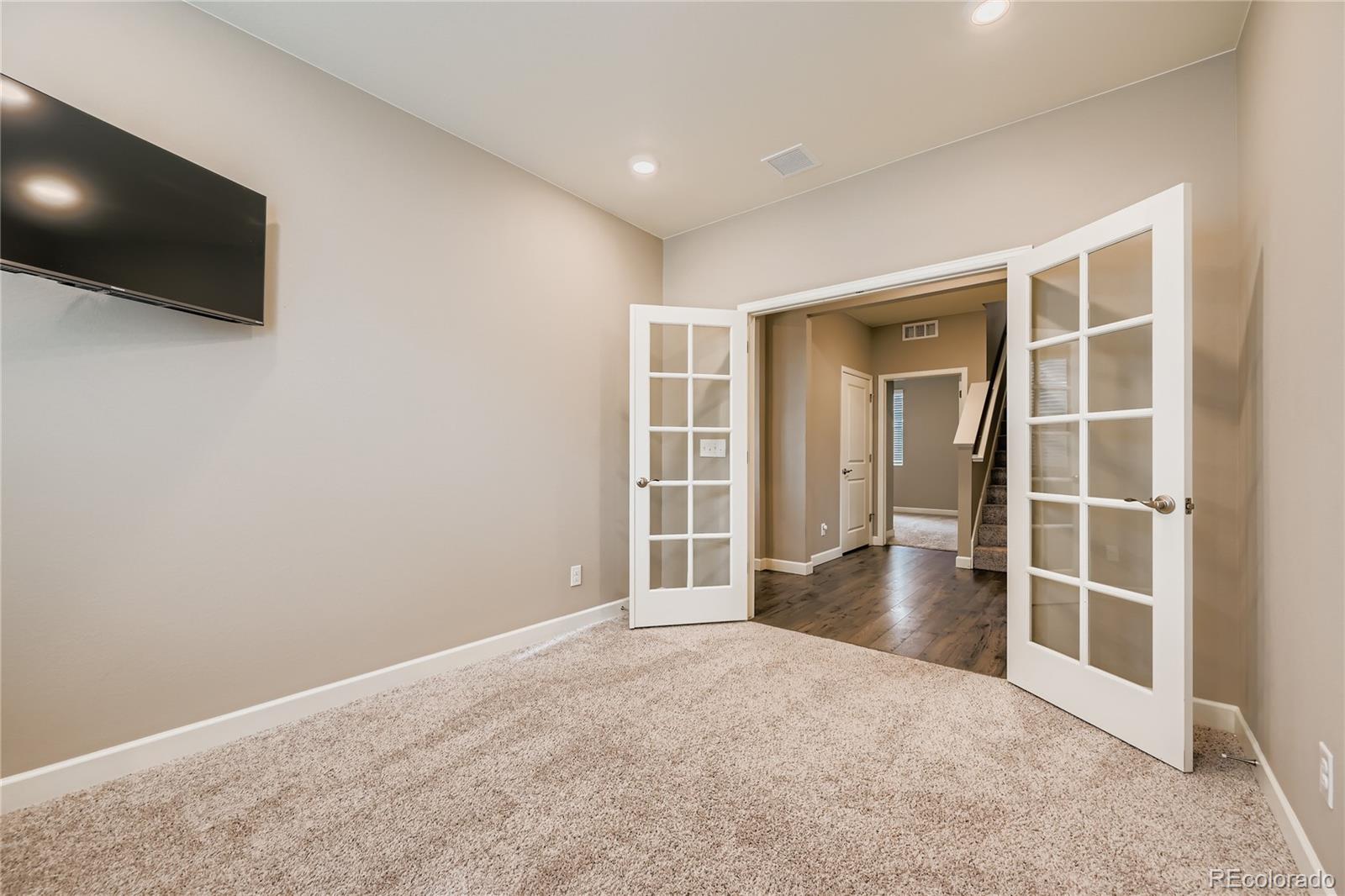 8963 Falcon Street Longmont, CO 80504 - Photo 38 of 48