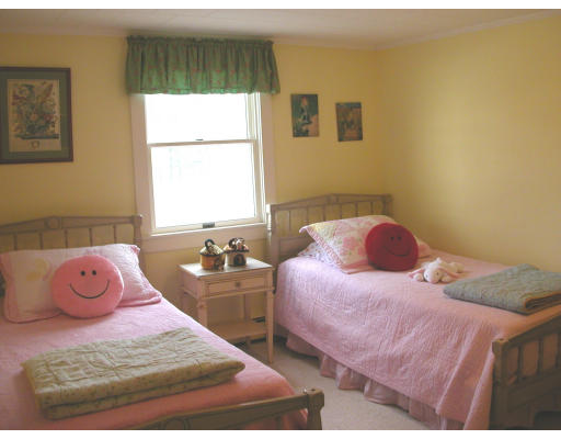 153 New Estate Road Littleton, MA 01460 - Photo 9 of 9