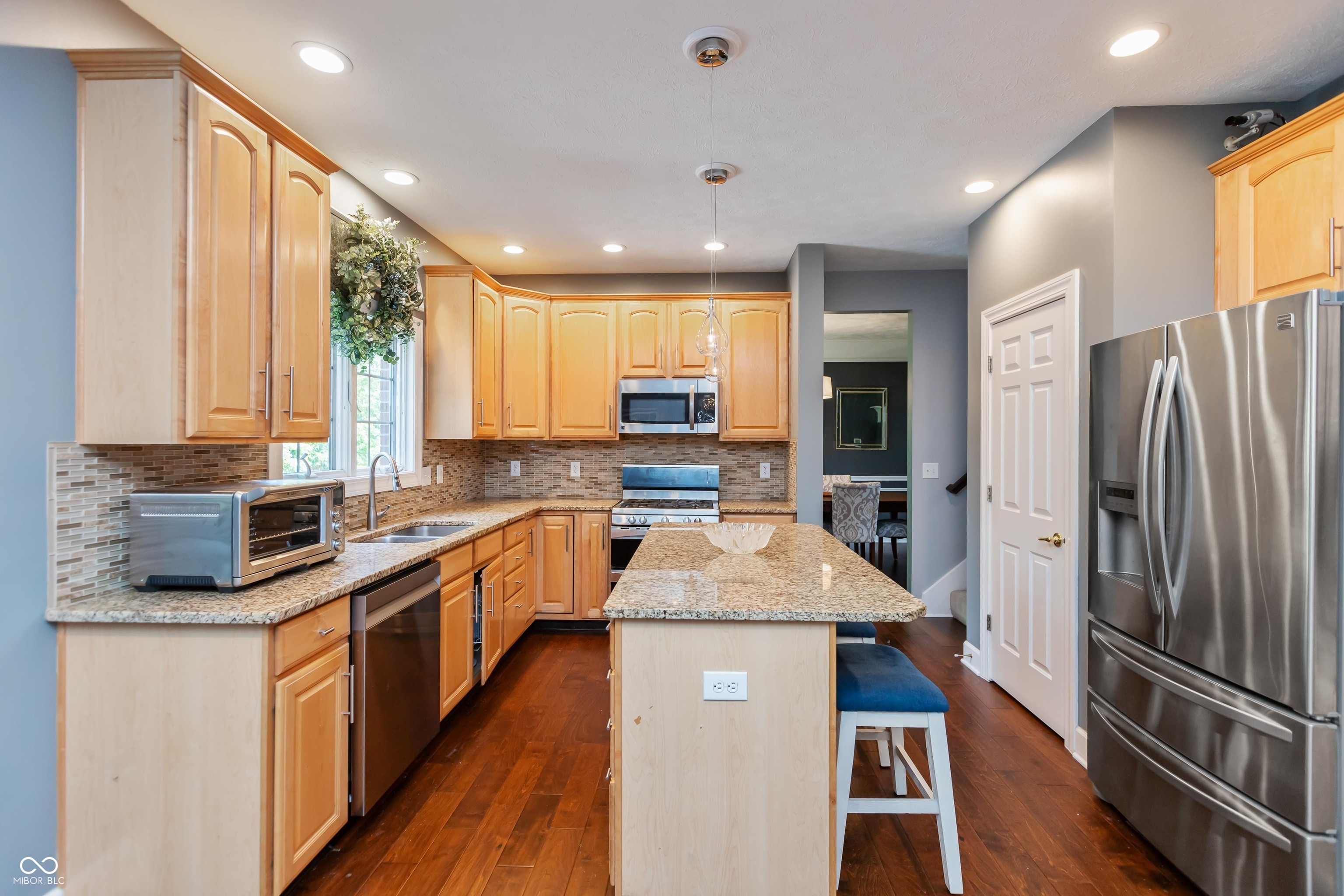 3728 Sumter Way Carmel, IN 46032 - Photo 11 of 44