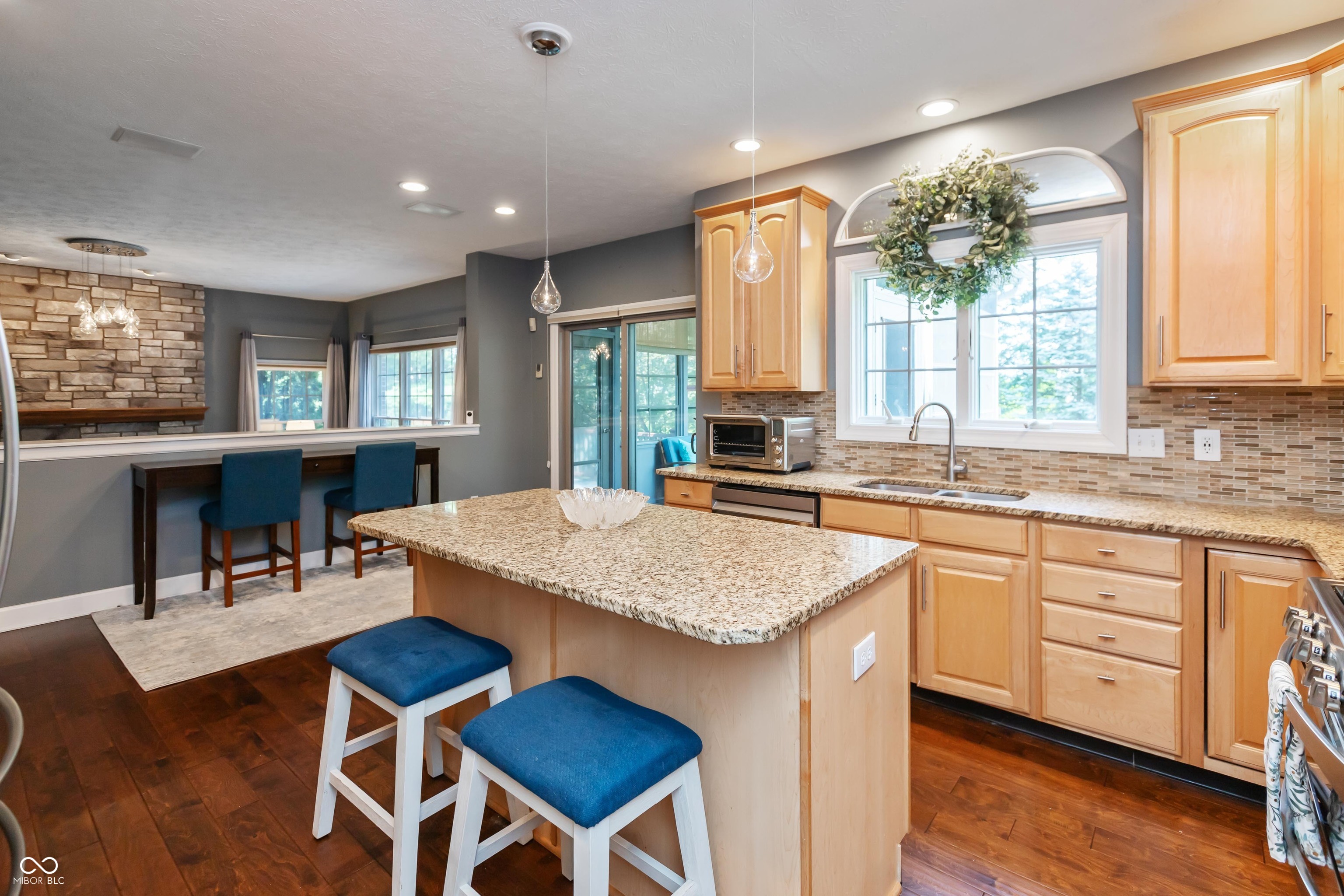 3728 Sumter Way Carmel, IN 46032 - Photo 9 of 44