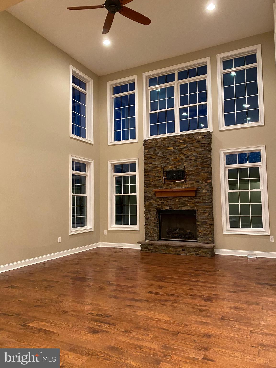 277 East Lake Road Woodstown, NJ 08098 - Photo 15 of 54 Family Room