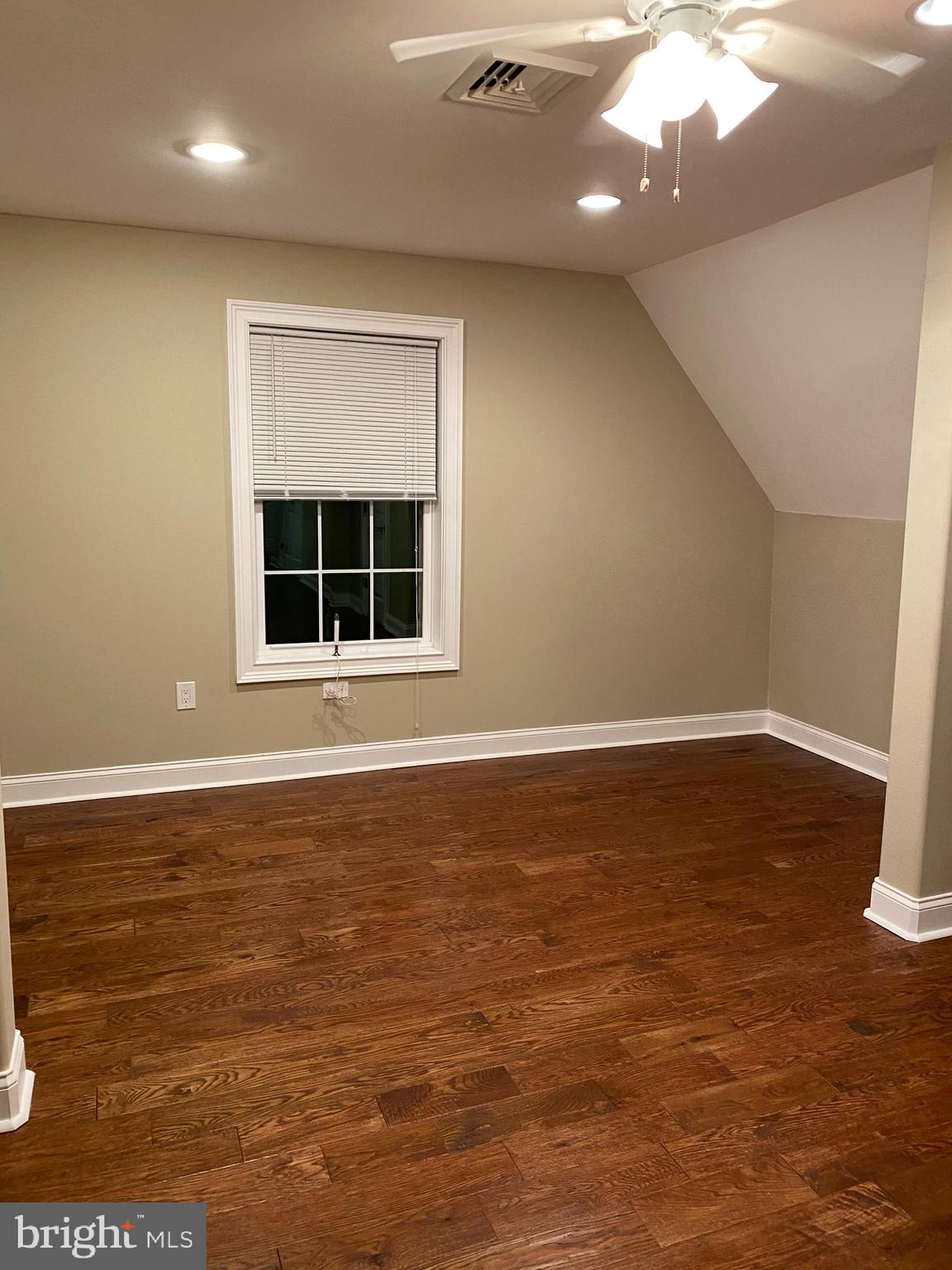 277 East Lake Road Woodstown, NJ 08098 - Photo 47 of 54 Primary Bedroom Sitting Room