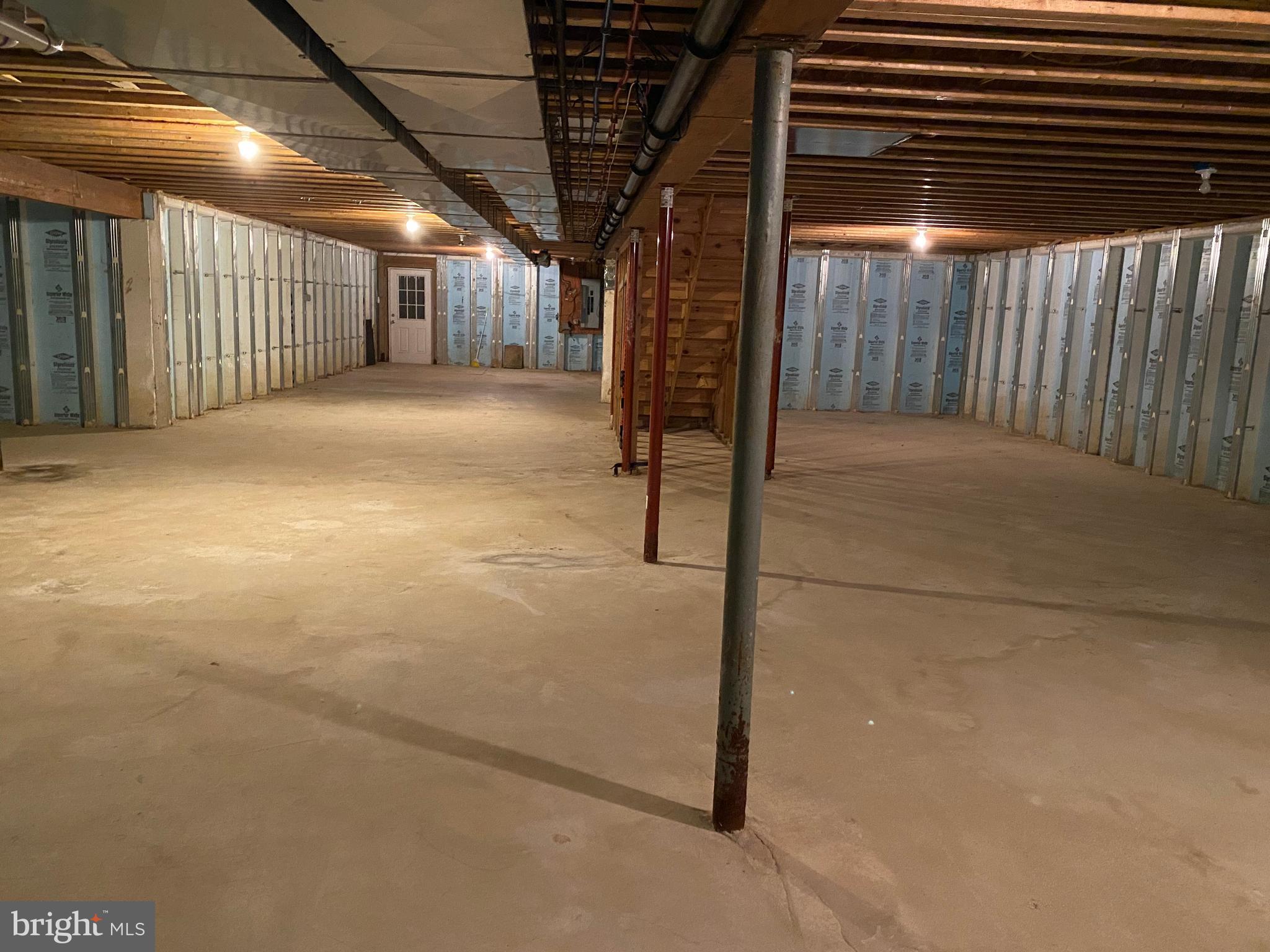 277 East Lake Road Woodstown, NJ 08098 - Photo 53 of 54 Huge Basement Looking Toward Outside Door