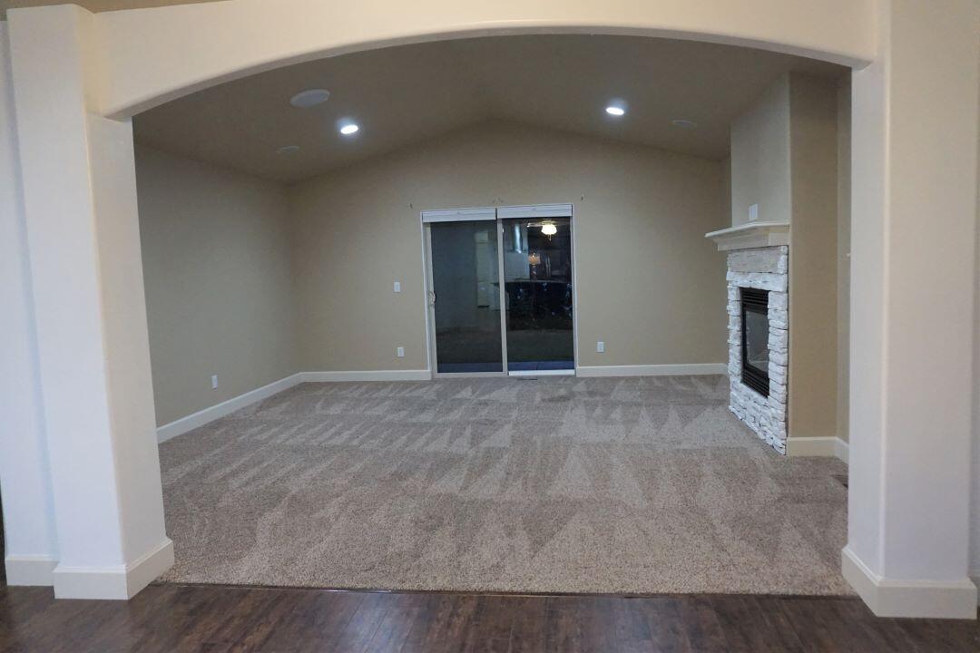 62535 Eagle Road Bend, OR 97701 - Photo 15 of 55 DSC01356