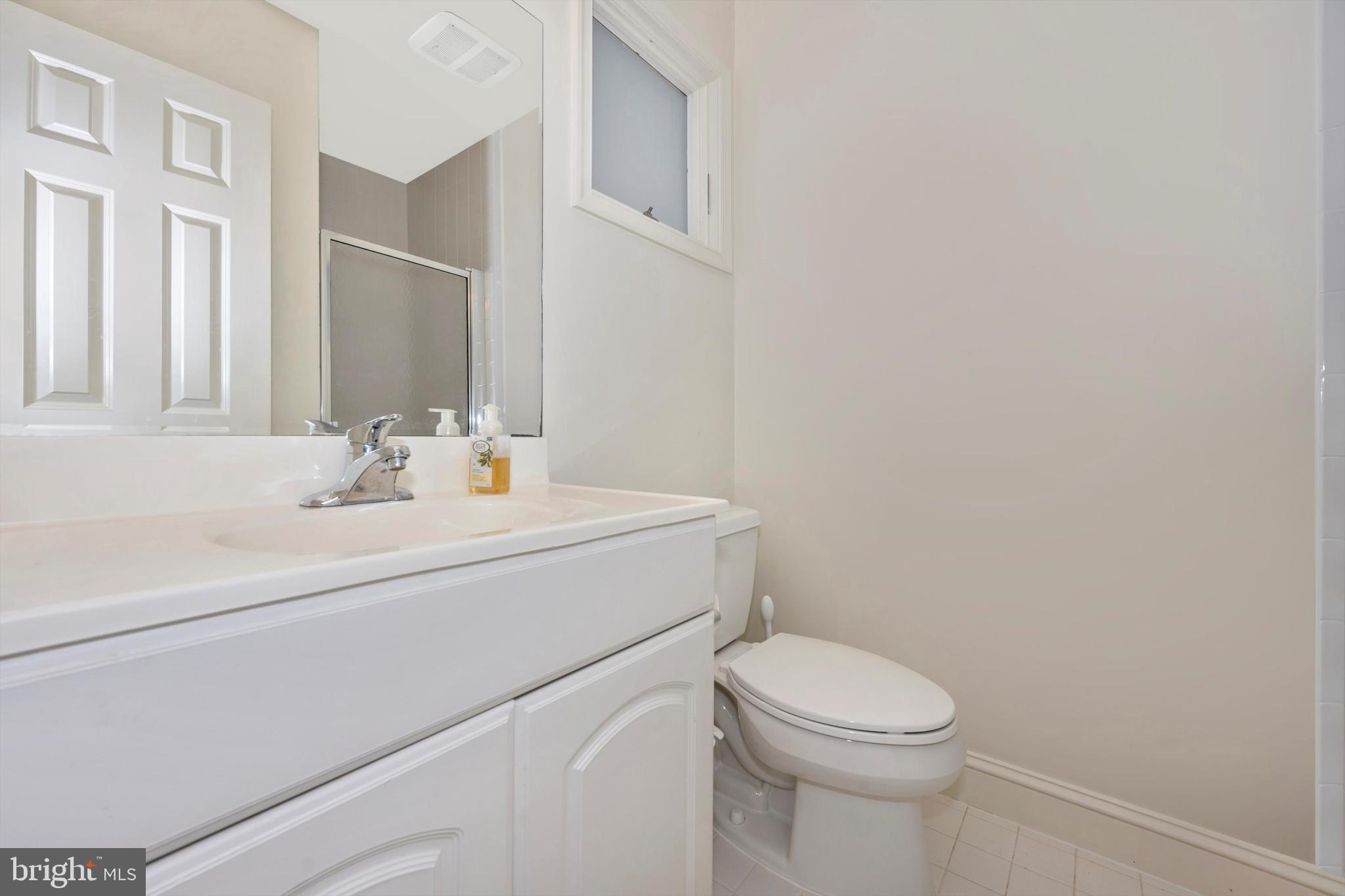 2508 Falling Brook Terrace Adelphi, MD 20783 - Photo 25 of 64