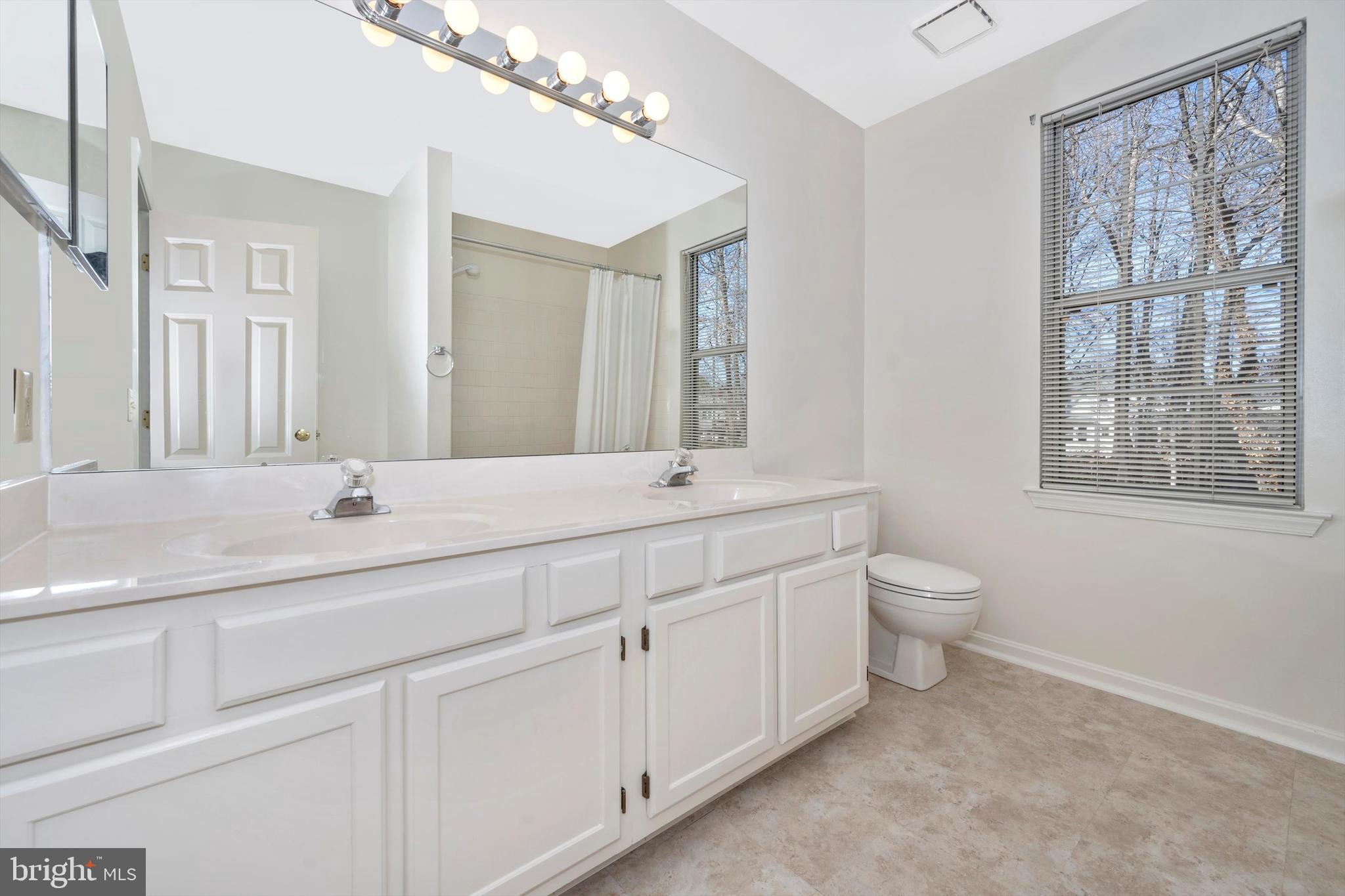 2508 Falling Brook Terrace Adelphi, MD 20783 - Photo 33 of 64