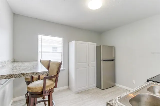 $1,850 | 685 Sears Avenue Northeast, Unit 2, Winter Haven, FL 33881