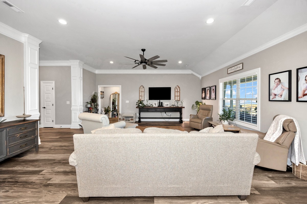 11439 Poplar Creek Cemetery Road Athens, AL 35611 - Photo 7 of 44