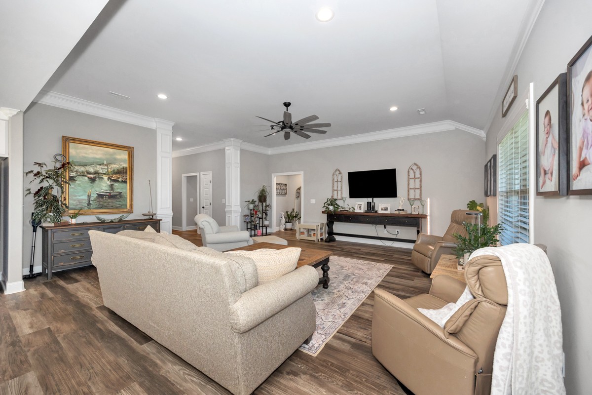 11439 Poplar Creek Cemetery Road Athens, AL 35611 - Photo 8 of 44