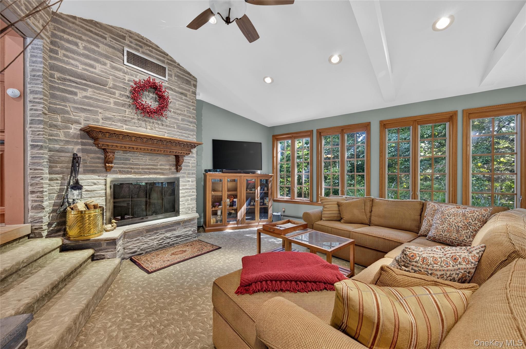 2108 Edge Road Muttontown, NY 11791 - Photo 8 of 38