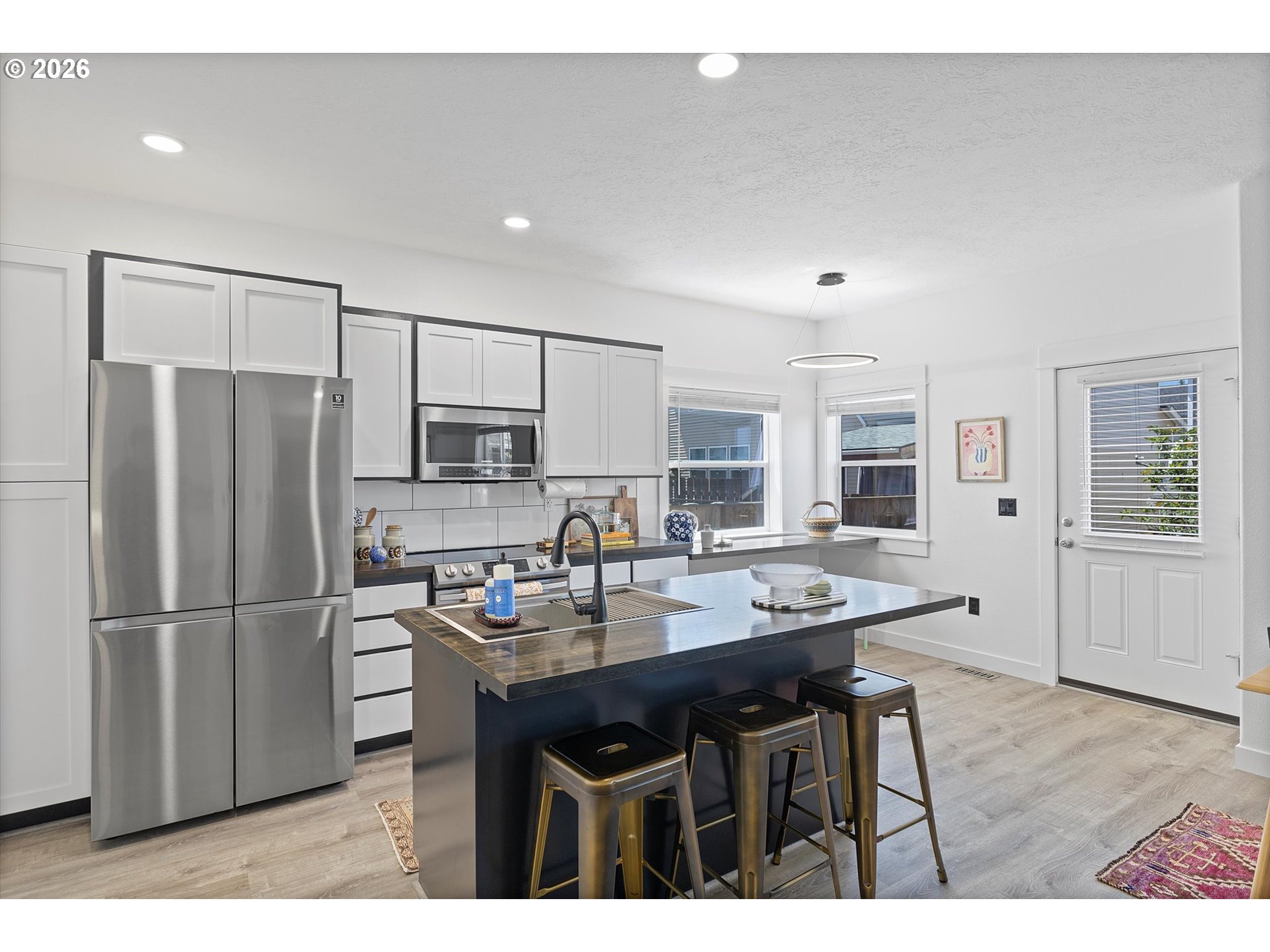 19257 Oak Avenue Sandy, OR 97055 - Photo 15 of 40 Kitchen/Nook